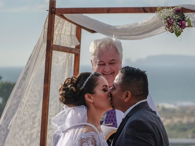 La boda de Juan y Jessica en Rosarito, Baja California 35