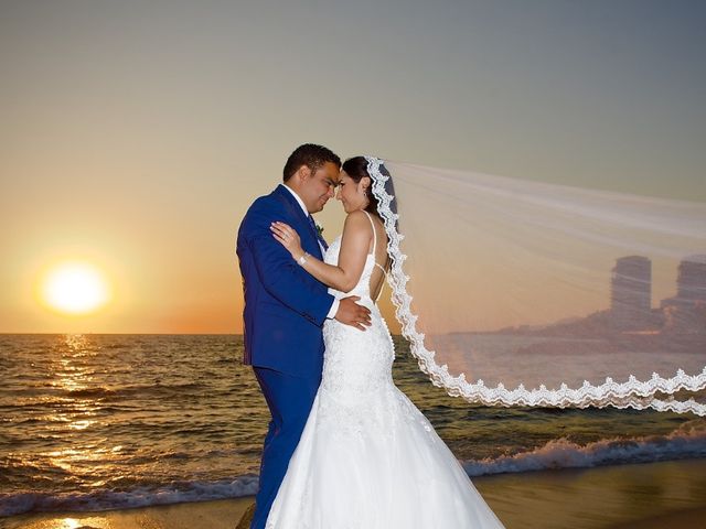 La boda de Dulce  y Ángel  en Puerto Vallarta, Jalisco 7