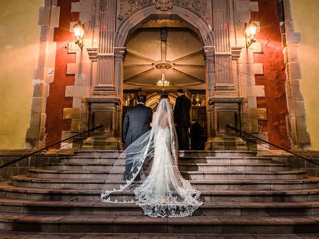 La boda de Roberto y Fer en Querétaro, Querétaro 13