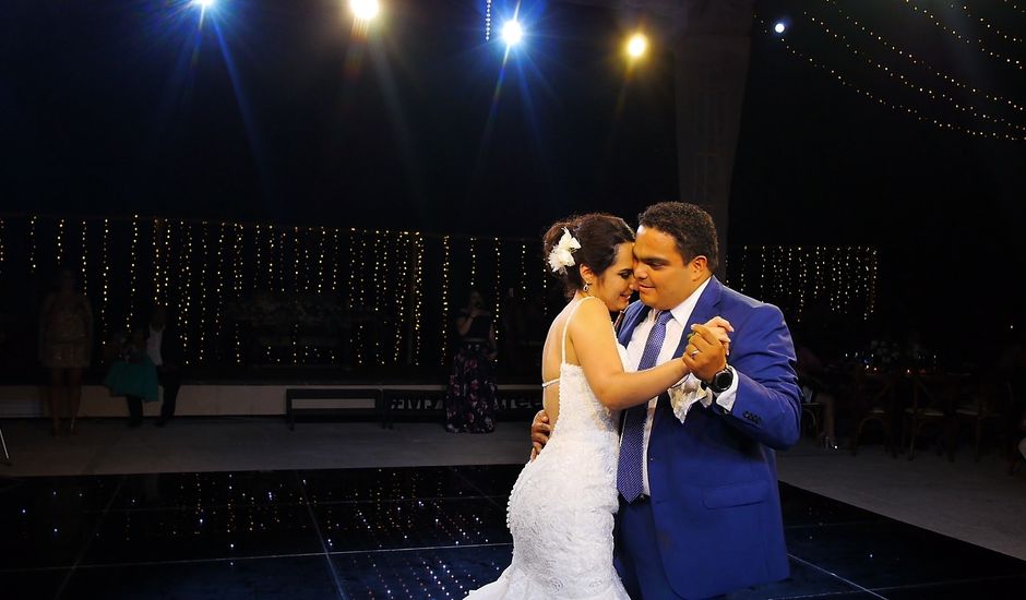 La boda de Dulce  y Ángel  en Puerto Vallarta, Jalisco