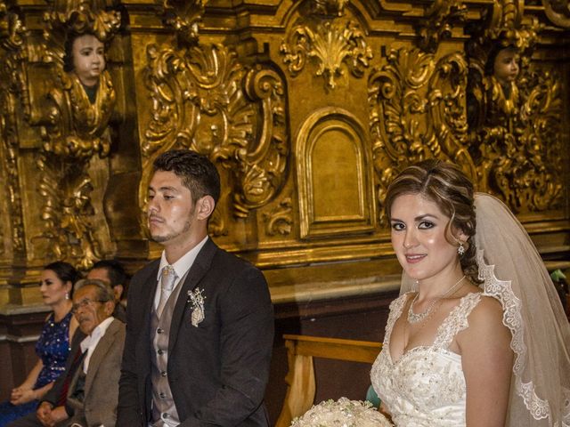 La boda de Ricardo y Lucy en Morelia, Michoacán 16