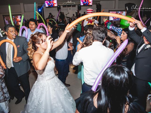 La boda de Luis   y Elena   en Toluca, Estado México 25