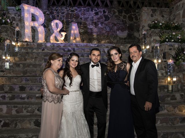 La boda de Alfonso y Rubí en Villa de Alvarez, Colima 23