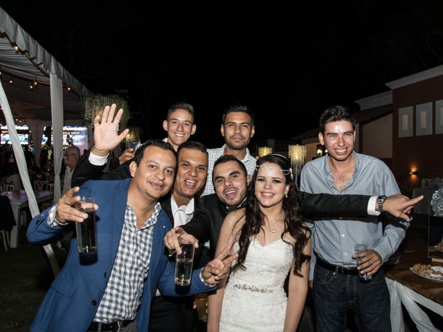La boda de Alfonso y Rubí en Villa de Alvarez, Colima 27