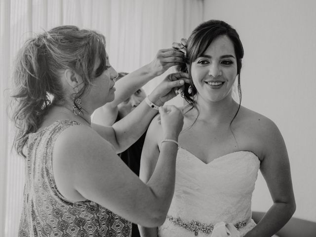 La boda de Aarón y Estelí en Huatulco, Oaxaca 33