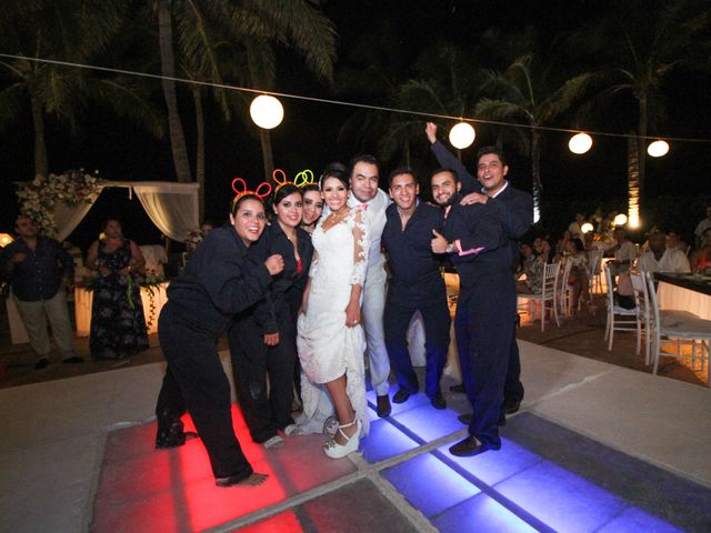 La boda de Sergio  y Paola en Acapulco, Guerrero 64