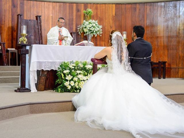La boda de Alex y Estefani en Monterrey, Nuevo León 16