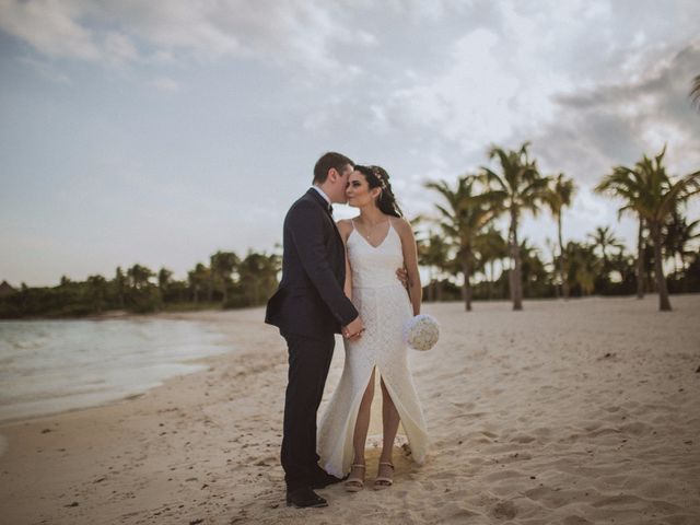 La boda de Leonardo y Mónica en Puerto Aventuras, Quintana Roo 32