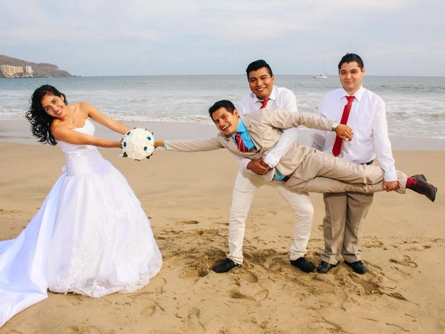 La boda de Yei y Minerva en Ixtapa Zihuatanejo, Guerrero 5