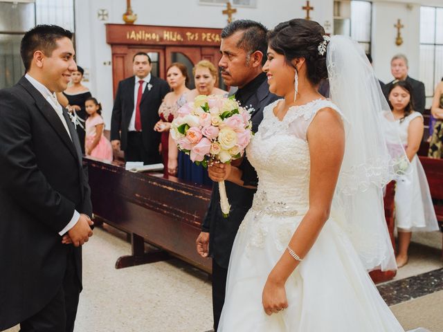 La boda de Luis y Jhovanni en San Nicolás de los Garza, Nuevo León 9