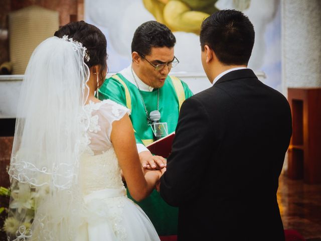 La boda de Luis y Jhovanni en San Nicolás de los Garza, Nuevo León 11