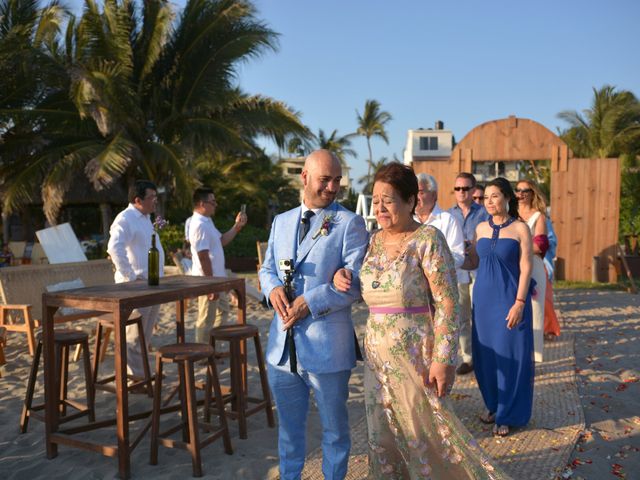 La boda de Xavier y Alin en Acapulco, Guerrero 32