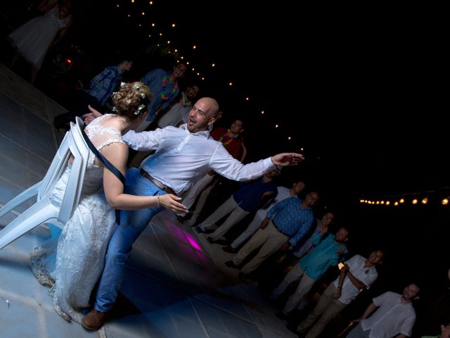 La boda de Xavier y Alin en Acapulco, Guerrero 71