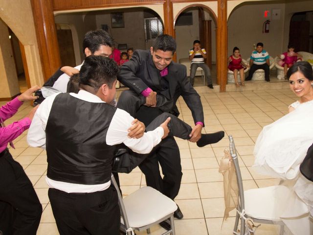 La boda de Edgar  y Saidy en Victoria, Tamaulipas 18