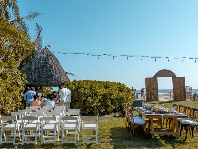 La boda de Xavier y Alin en Acapulco, Guerrero 29