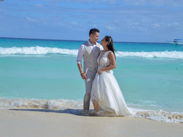 La boda de Daniel y Leslie en Cancún, Quintana Roo 8