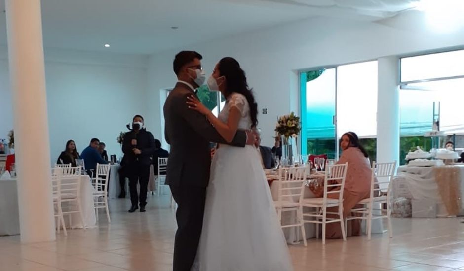 La boda de Emmanuel  y Karla Edith  en Xalapa, Veracruz