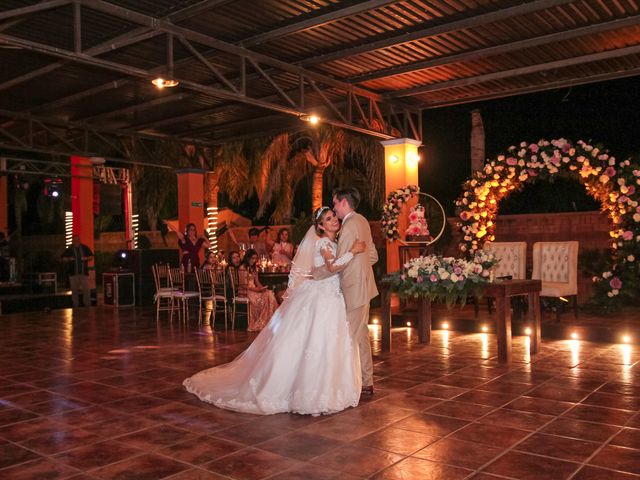 La boda de Omar y Yasbeth en Hermosillo, Sonora 15
