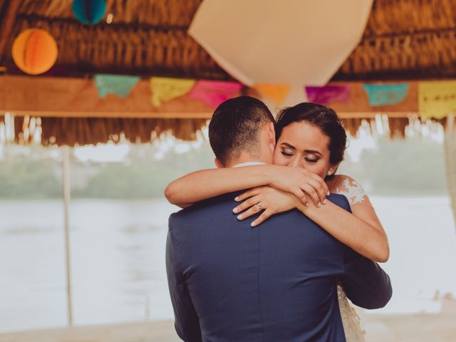 La boda de Rogelio y Mónica en Coatzacoalcos, Veracruz 45