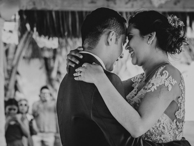 La boda de Rogelio y Mónica en Coatzacoalcos, Veracruz 49