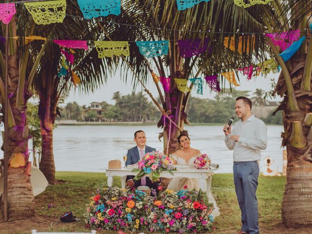 La boda de Rogelio y Mónica en Coatzacoalcos, Veracruz 54