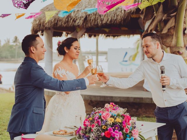 La boda de Rogelio y Mónica en Coatzacoalcos, Veracruz 59