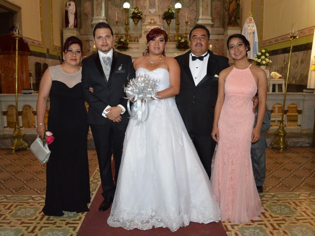 La boda de Angel y Maleny en Valle de Santiago, Guanajuato 13