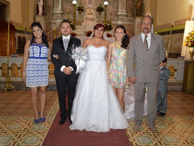 La boda de Angel y Maleny en Valle de Santiago, Guanajuato 23