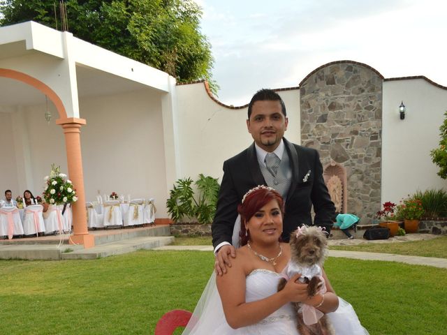 La boda de Angel y Maleny en Valle de Santiago, Guanajuato 35