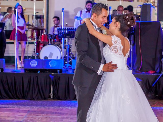 La boda de Alejandro y Karla en Cuauhtémoc, Ciudad de México 2