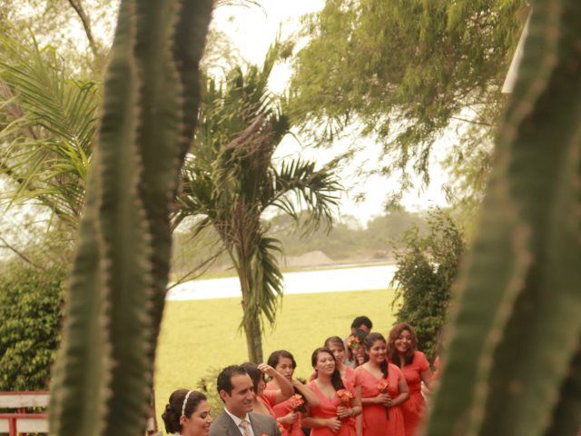 La boda de Ezzereli y Bernardo en Coneto de Comonfort, Durango 42