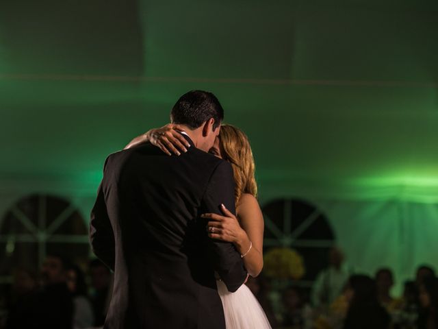 La boda de Joel y Karina en Rosarito, Baja California 16