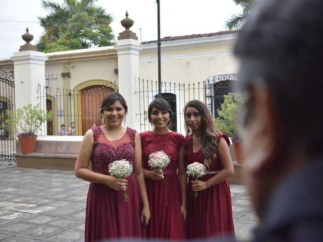 La boda de Yair y Ana Victoria en Colima, Colima 25