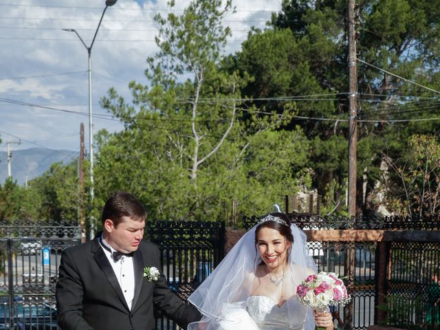 La boda de Gustavo y Vanessa  en Saltillo, Coahuila 5