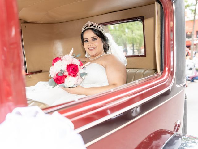 La boda de Atza y Mariana en Álvaro Obregón, Ciudad de México 29