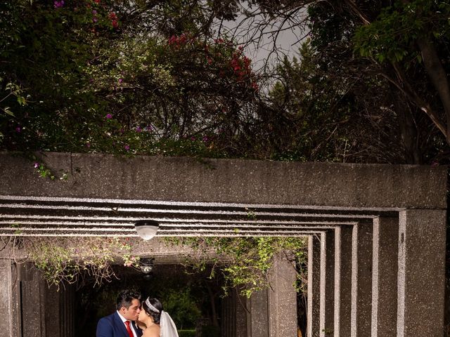 La boda de Atza y Mariana en Álvaro Obregón, Ciudad de México 35