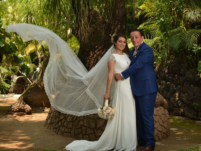 La boda de Carlos y Mónica en Cuernavaca, Morelos 26