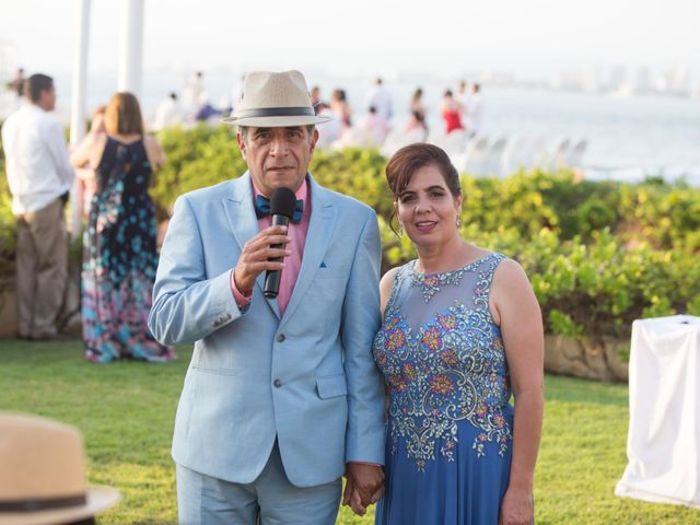 La boda de Rafael y Evelyn en Puerto Vallarta, Jalisco 77