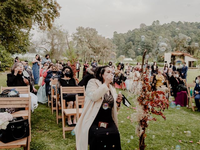 La boda de Eduardo y Ivón en Amanalco, Estado México 81