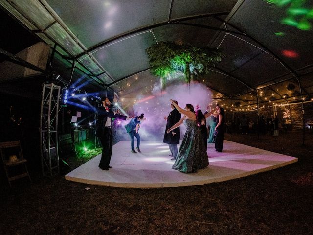 La boda de Eduardo y Ivón en Amanalco, Estado México 209