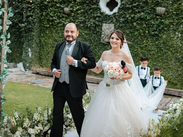 La boda de Javier y Yoselin en Cholula, Puebla 8