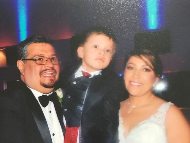 La boda de Héctor  y Karla  en Ecatepec, Estado México 12