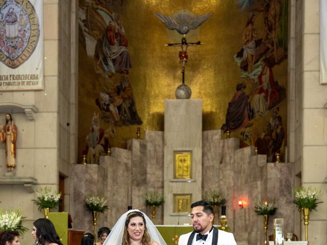 La boda de Issac y Priscila en Gustavo A. Madero, Ciudad de México 20