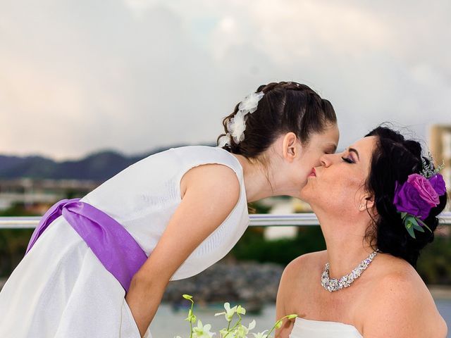 La boda de Gabriel y Sharon en Bahía de Banderas, Nayarit 17