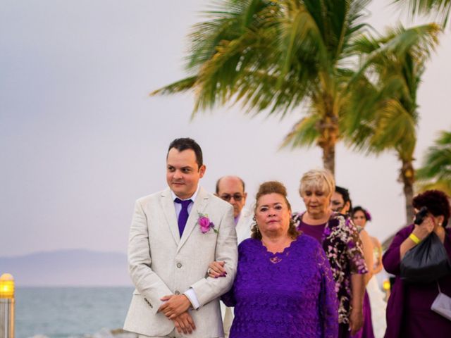 La boda de Gabriel y Sharon en Bahía de Banderas, Nayarit 19