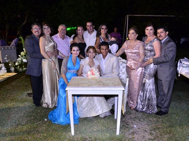 La boda de  Daniel  y Alejandra en Colima, Colima 7