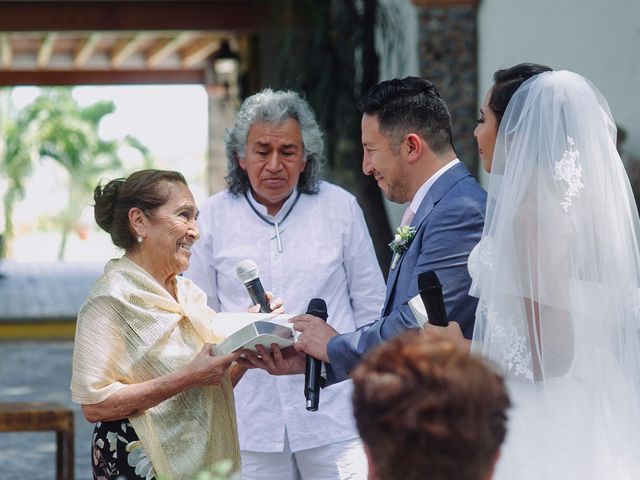 La boda de Héctor y Mariana en Tlayacapan, Morelos 13