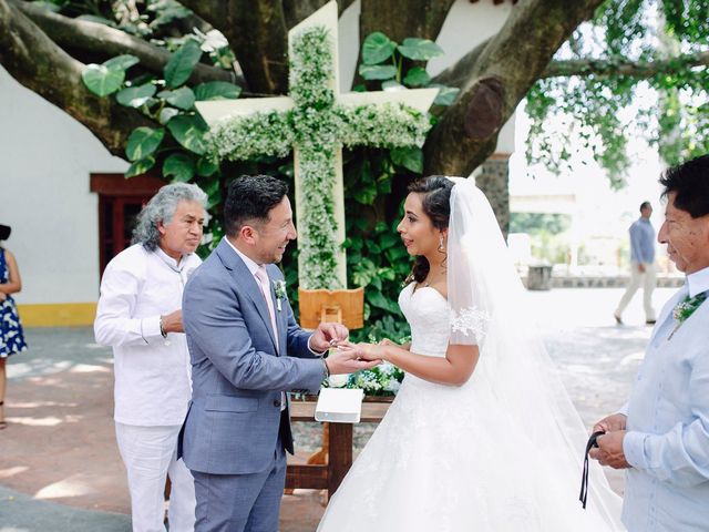 La boda de Héctor y Mariana en Tlayacapan, Morelos 16