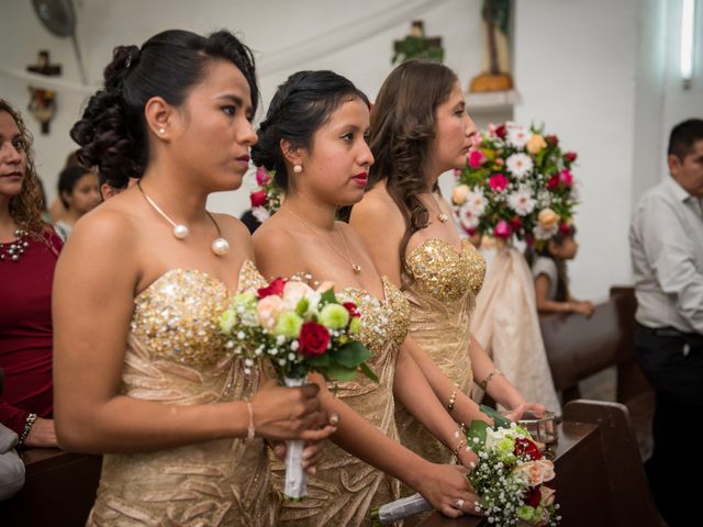 La boda de Ricardo y Verónica en Tejupilco, Estado México 28