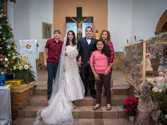 La boda de Ricardo y Verónica en Tejupilco, Estado México 37